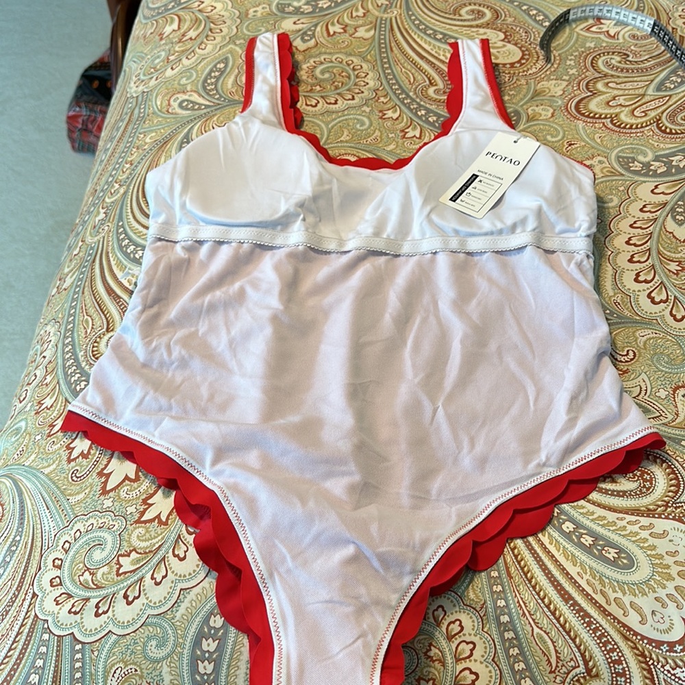 NWT XXL red one piece swimsuit. - Picture 7 of 10